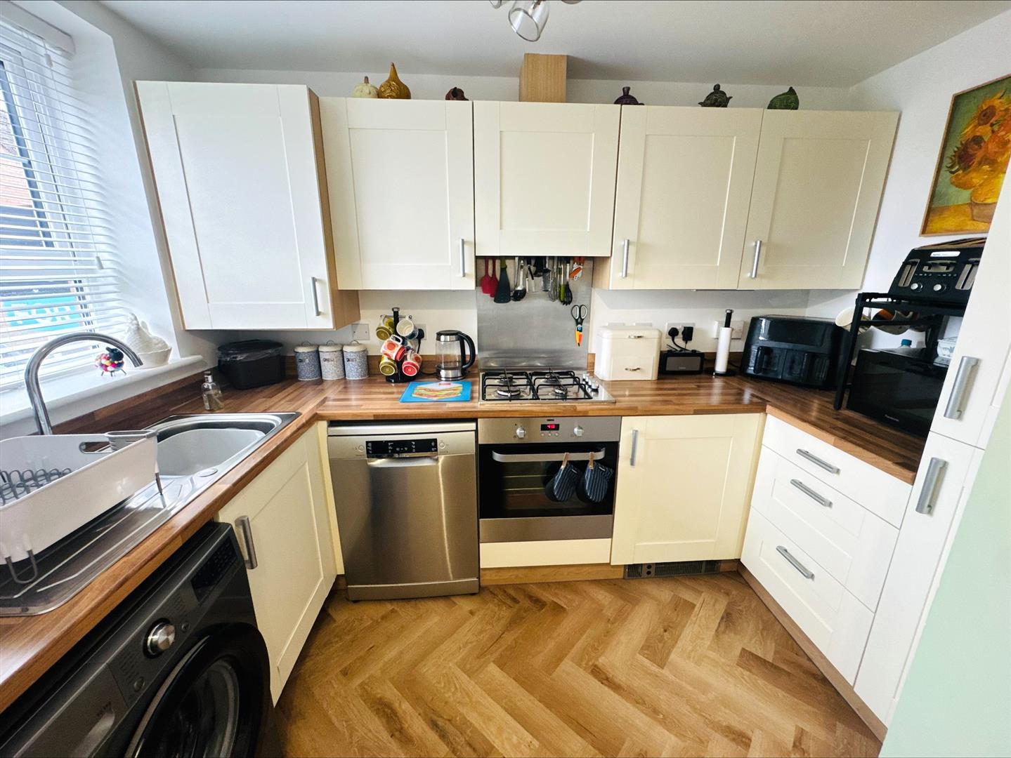 Bryn Uchaf, Bryn, Llanelli, SA14 9UJ